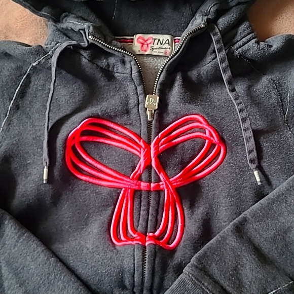 TNA Hoodie - Picture 2 of 4